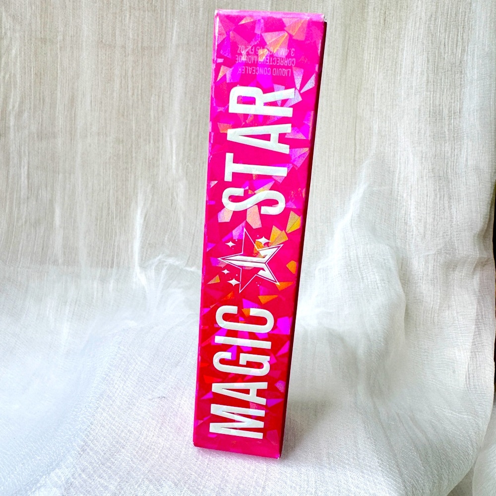 MAGIC STAR C19 liquid CONCEALER
